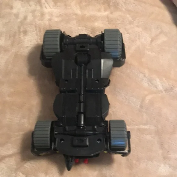 Batmobile and one Batman figure used - Picture 6 of 6